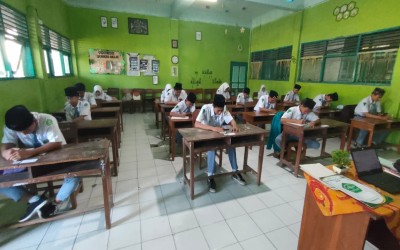 Evaluasi Capaian Pembelajaran Murid, MA NU Lasem Melaksanakan Asesmen Sumatif Akhir Tahun Ajaran 2025/2026